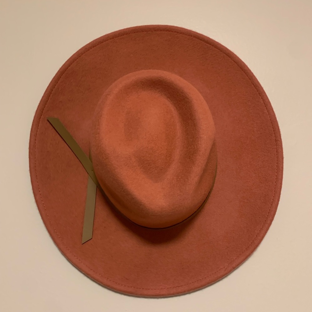 Berry Red Hat